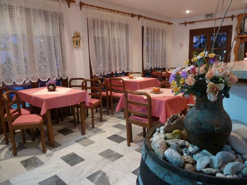 Rania Beach Иреон Экстерьер фото
