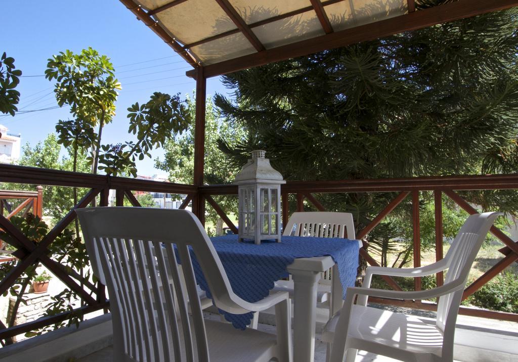 Rania Beach Иреон Экстерьер фото